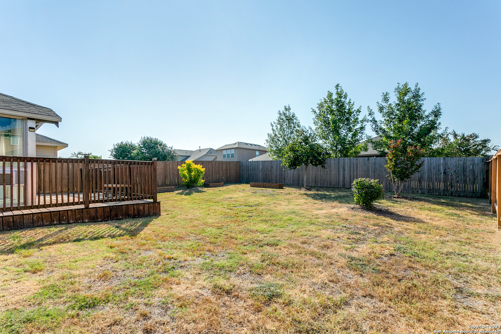 15943 CARDINAL PT