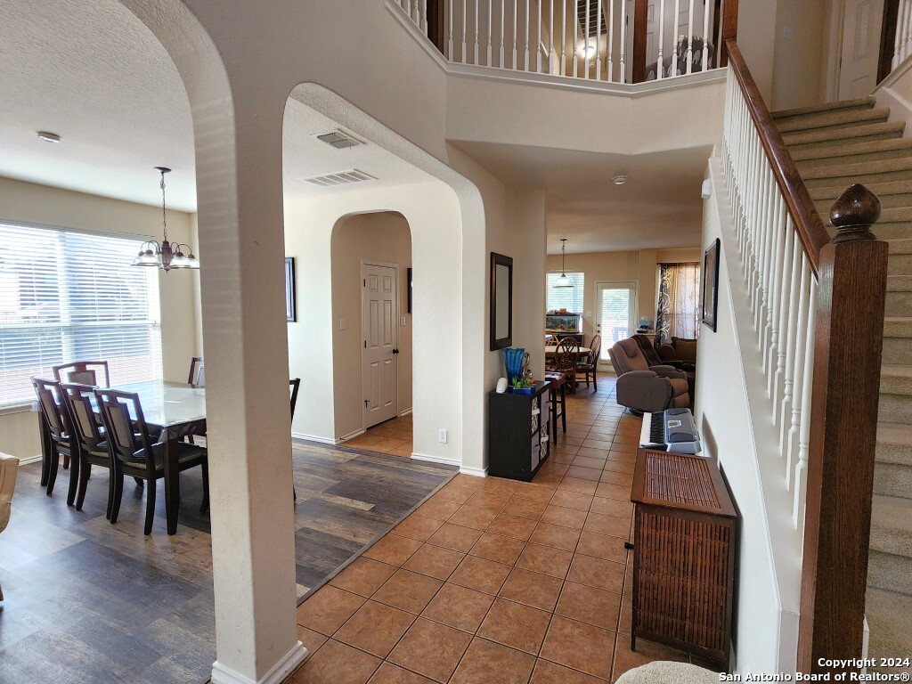 300 APACHE LEDGE