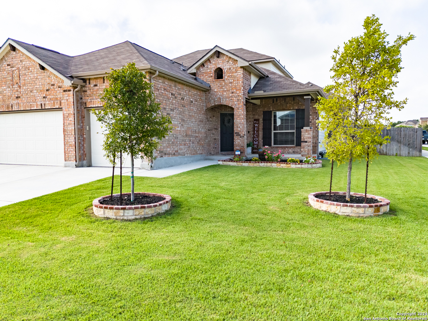 4600 Falling Oak