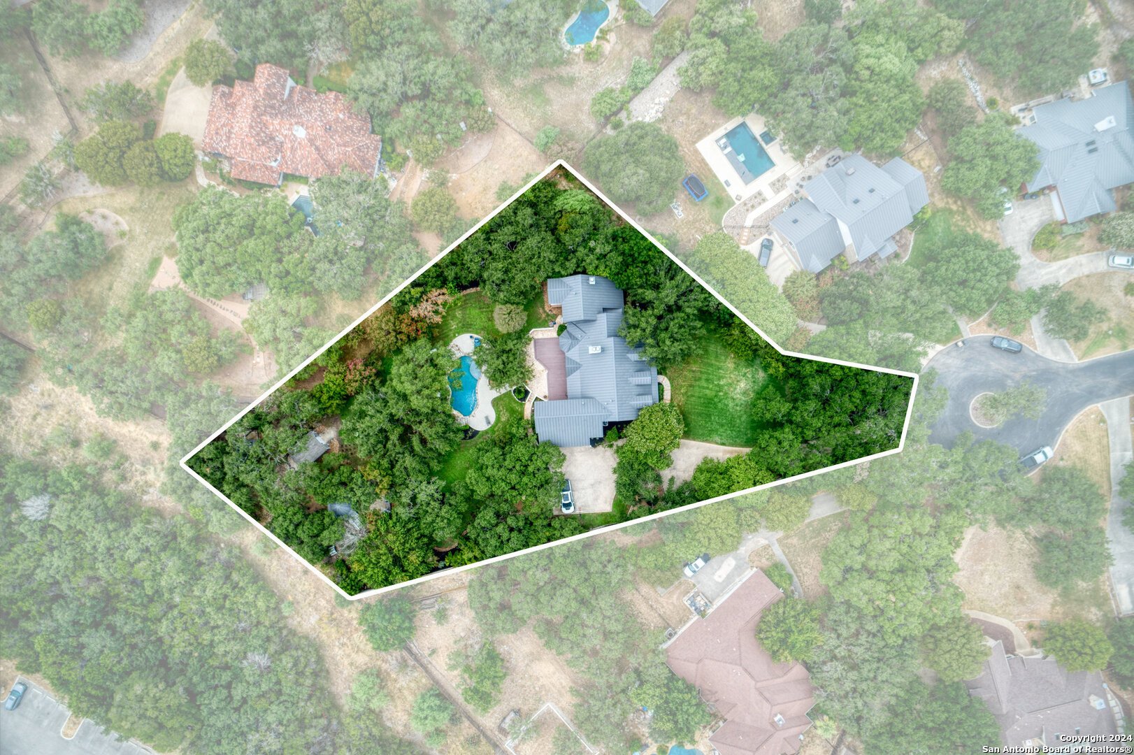 22903 MANGROVE DR