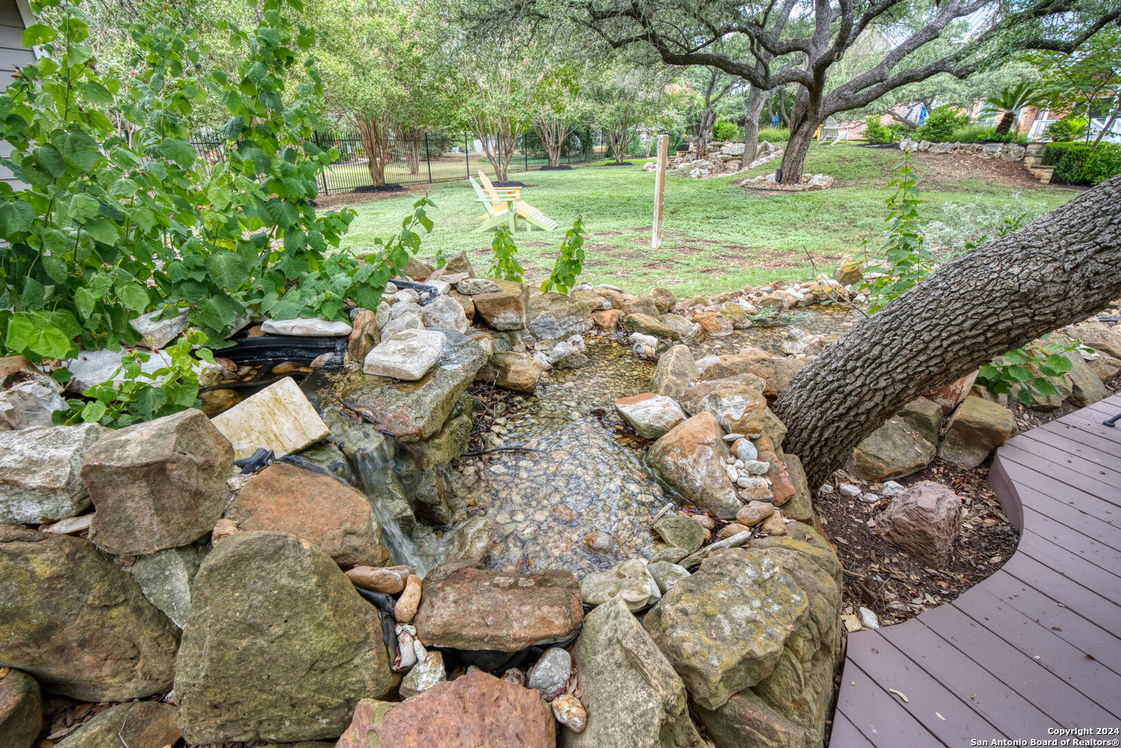 22903 MANGROVE DR