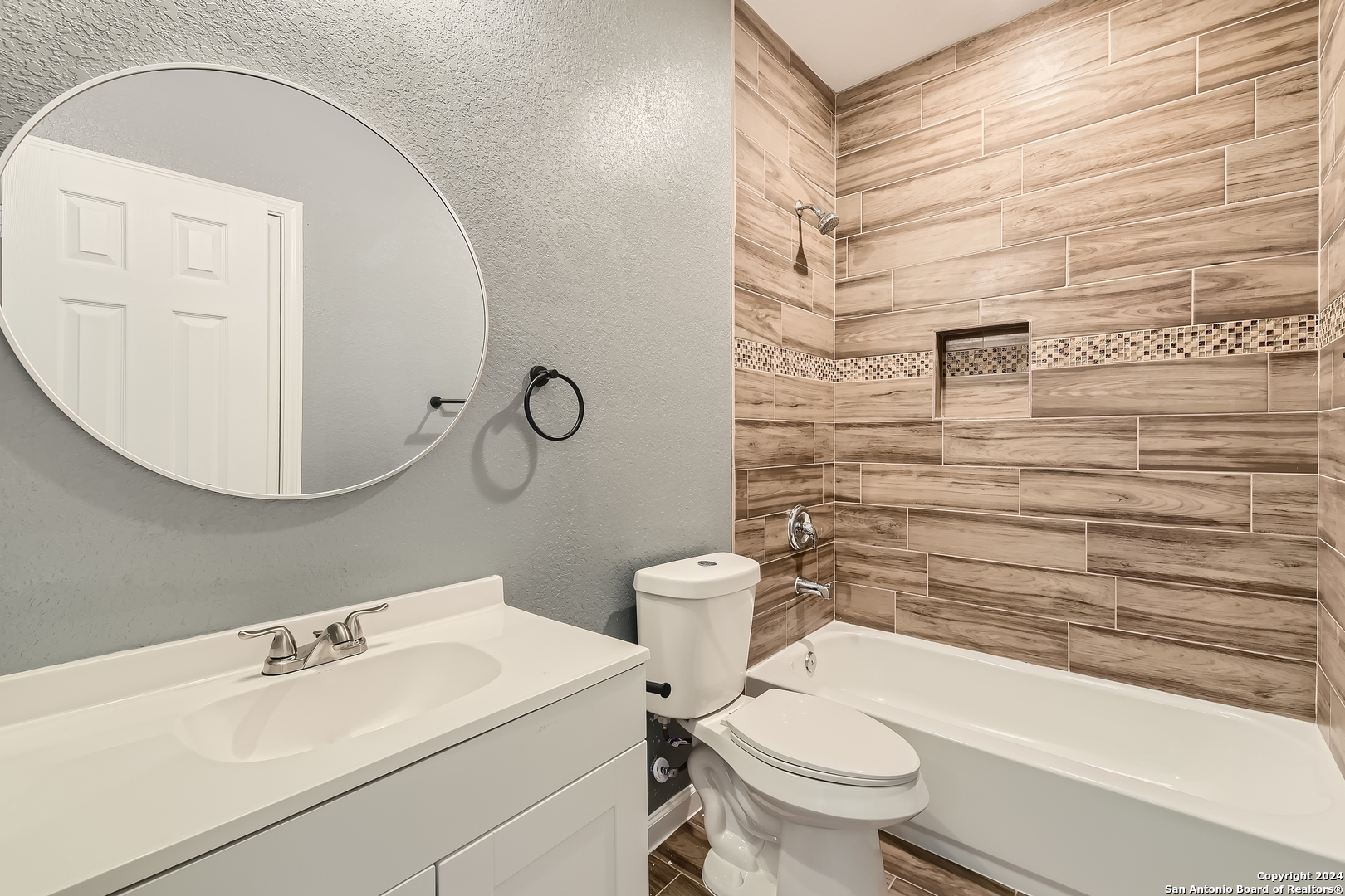 247 SHELBURN DR