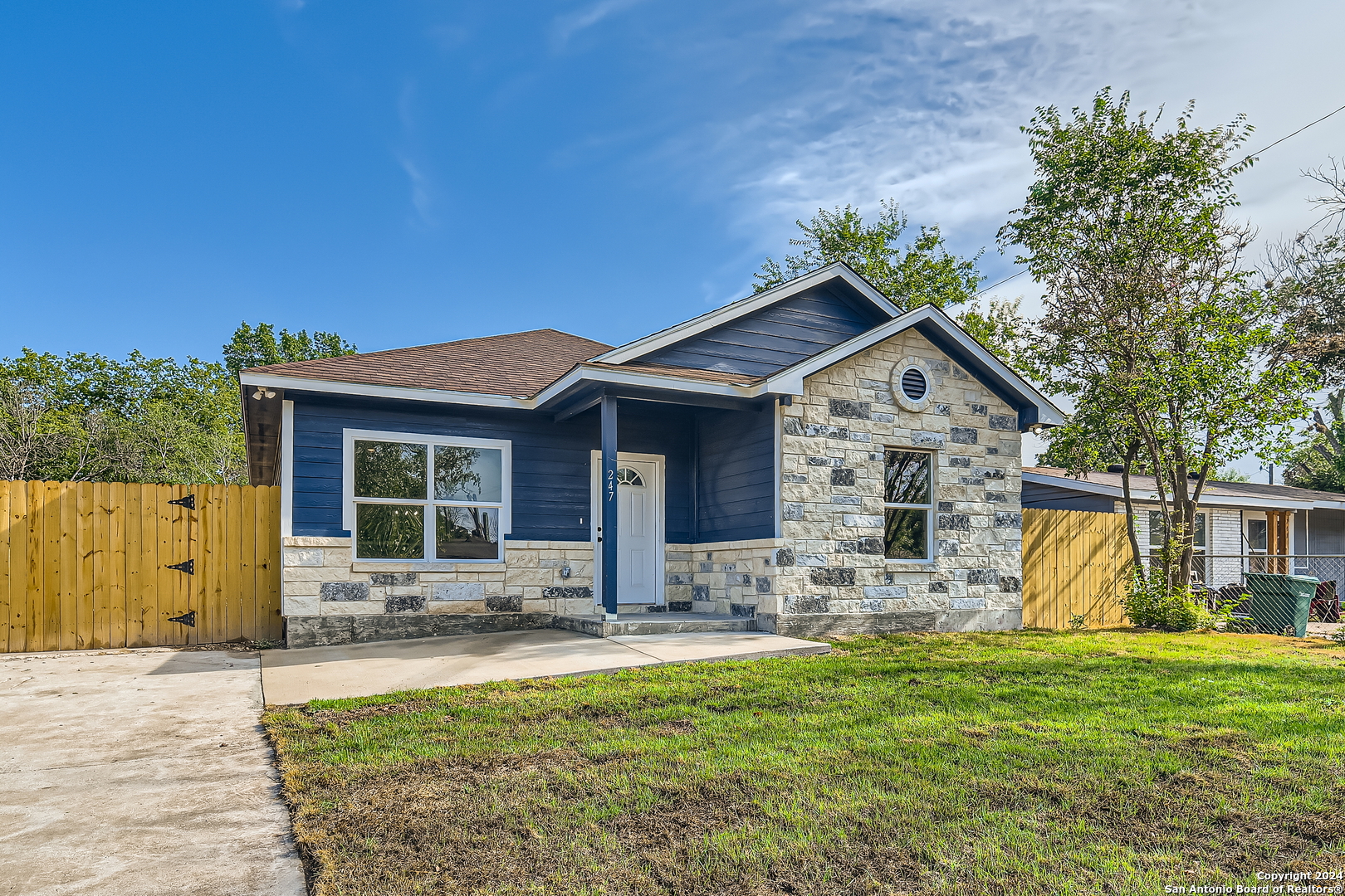 247 SHELBURN DR