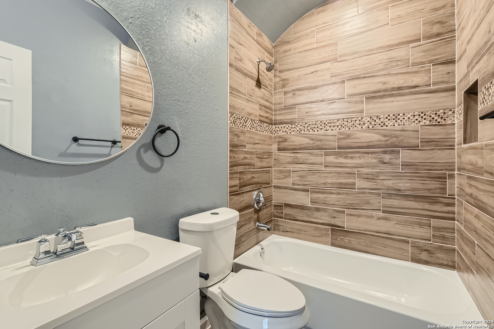 247 SHELBURN DR