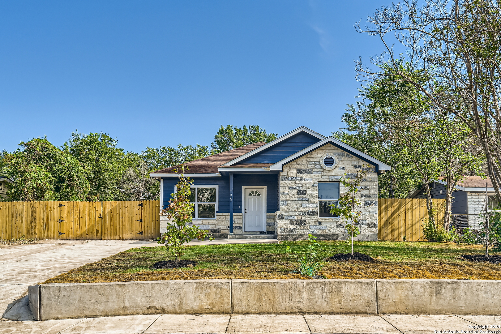 247 SHELBURN DR