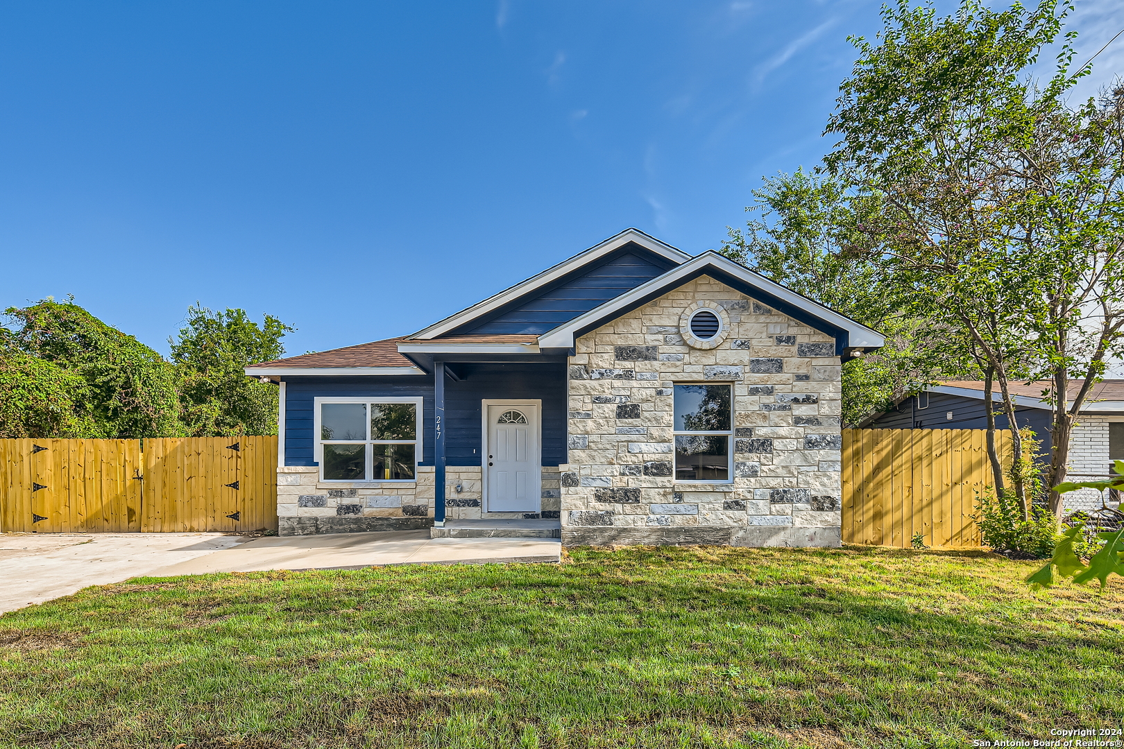 247 SHELBURN DR