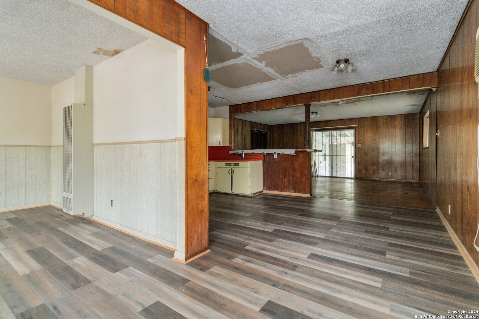 139 LOMA PARK DR