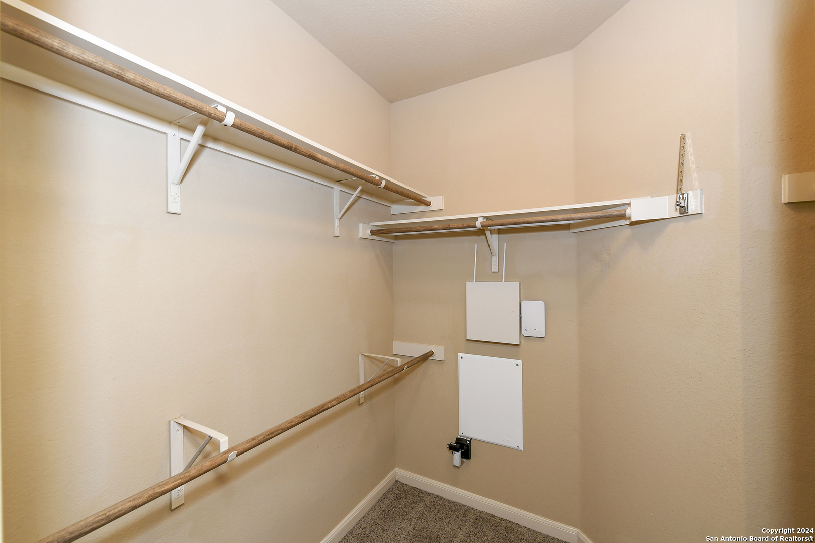9818 Spinnaker Path