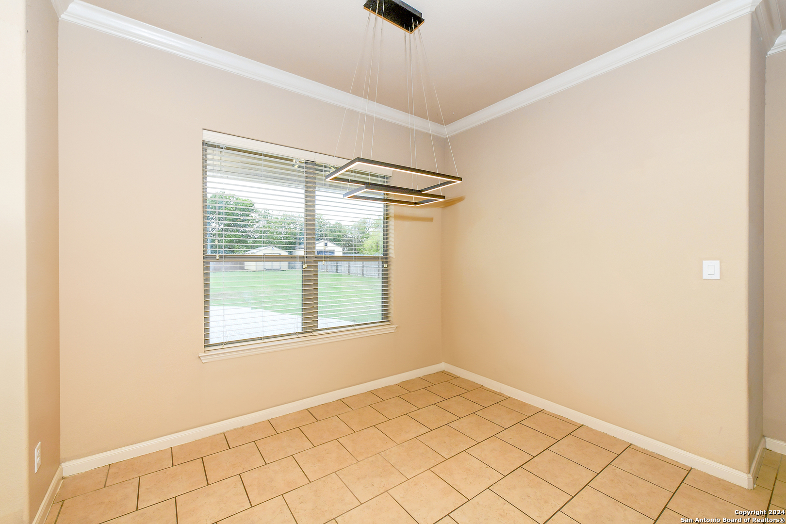 9818 Spinnaker Path