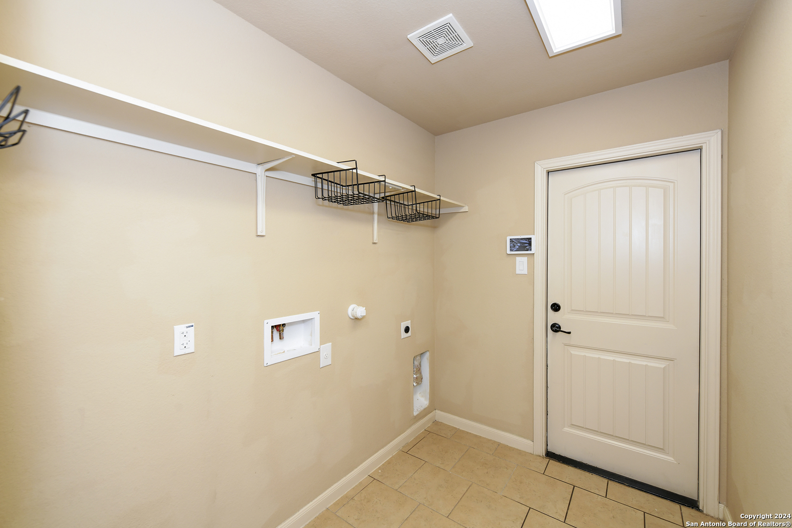 9818 Spinnaker Path