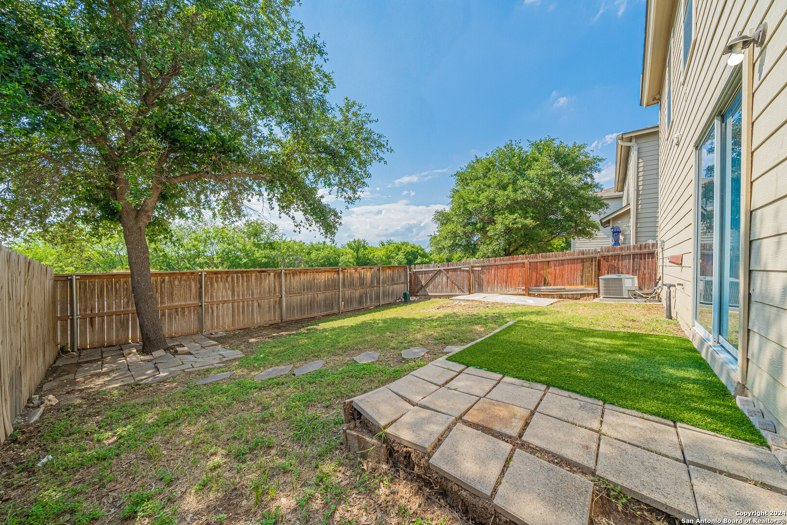 4611 ADKINS TRL