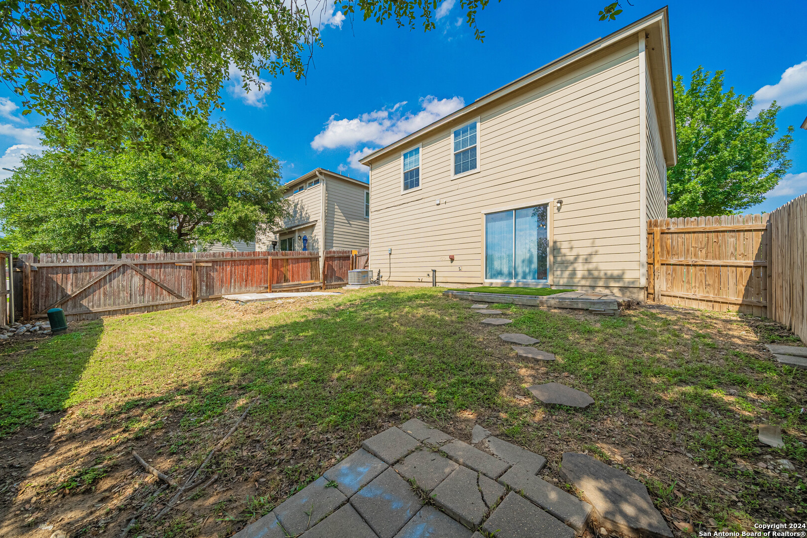 4611 ADKINS TRL