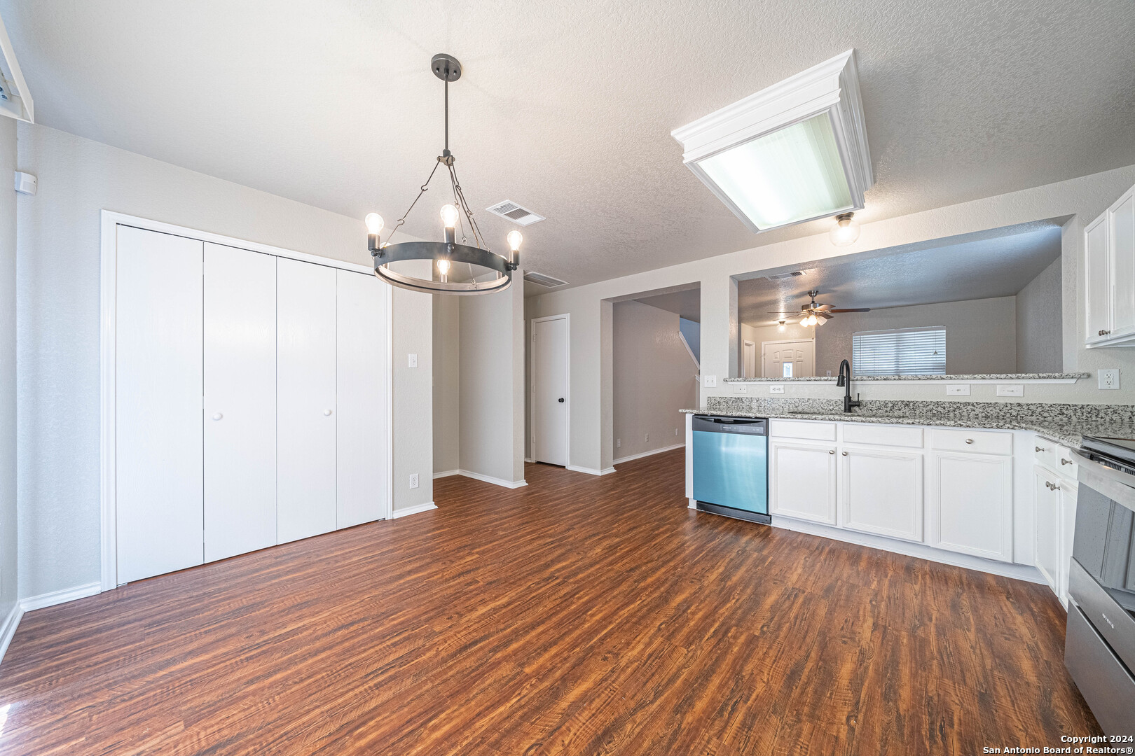 4611 ADKINS TRL