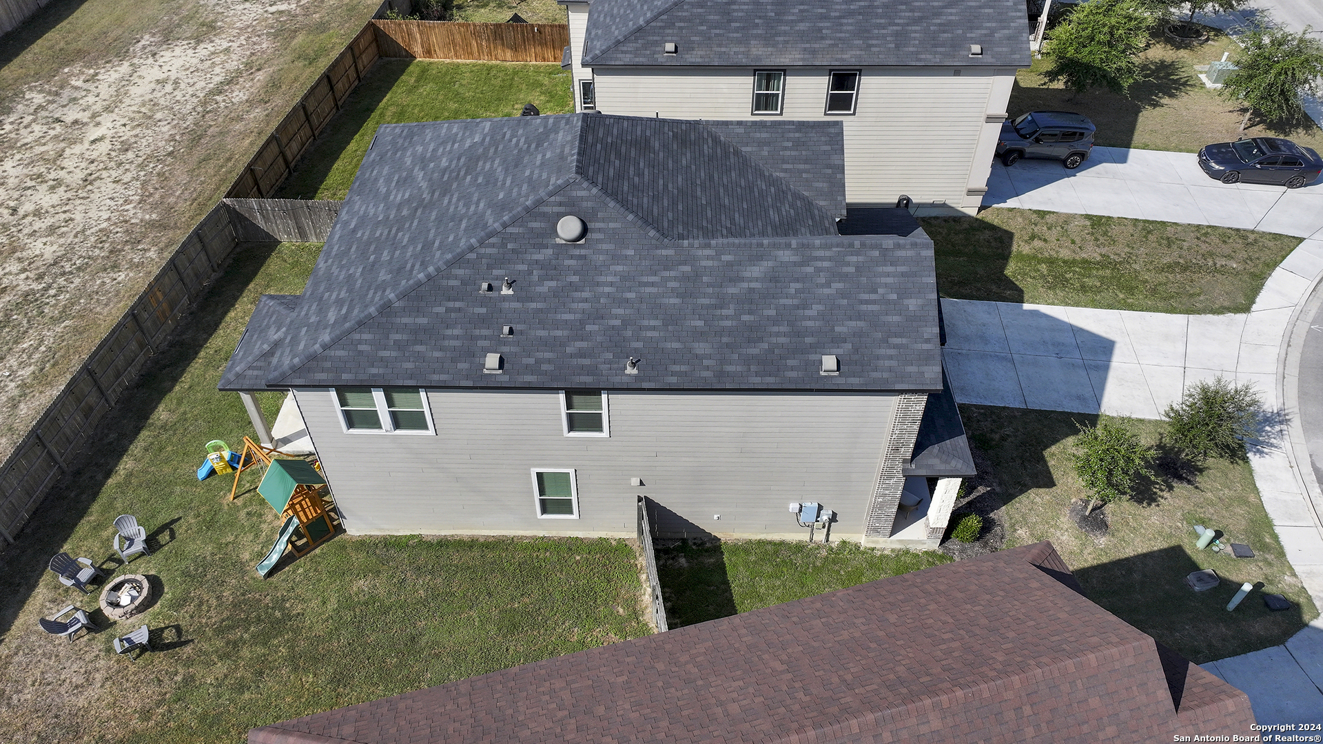742 ANTHEM LN