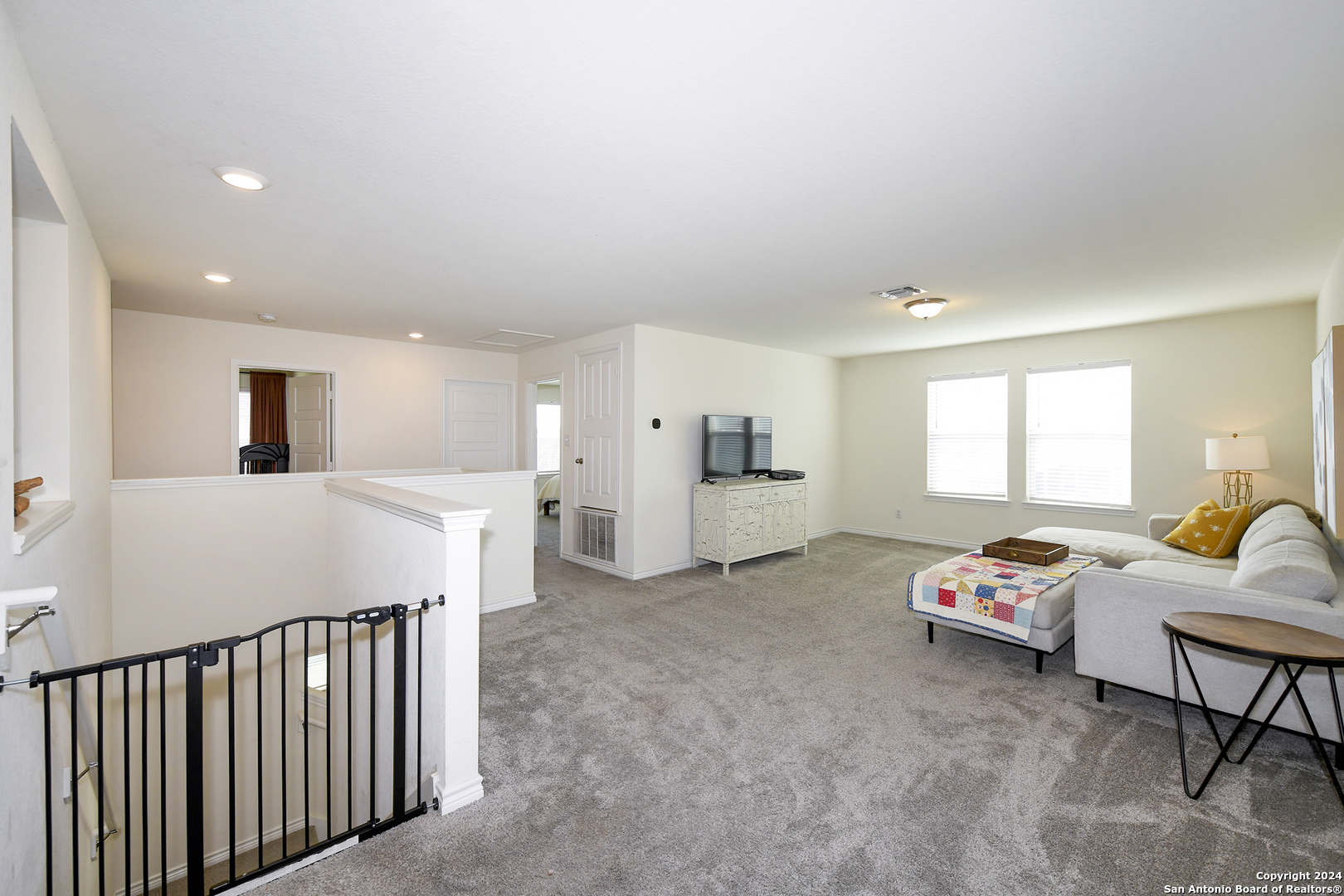 742 ANTHEM LN