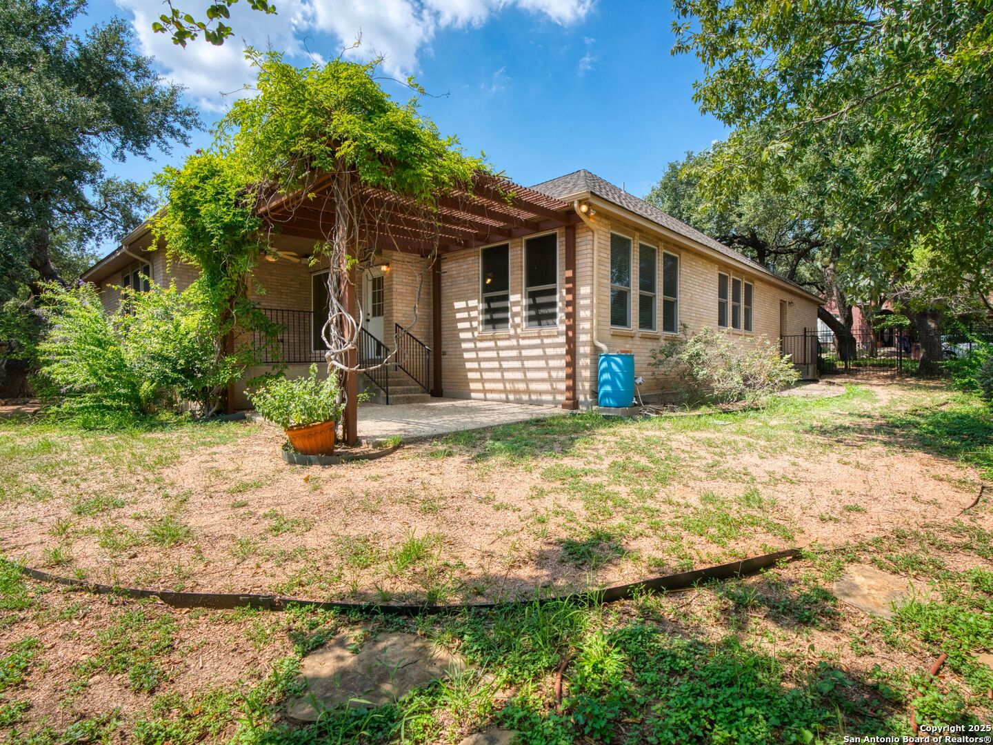 111 Antler Cir