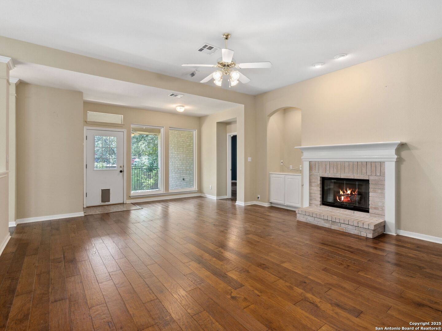 111 Antler Cir