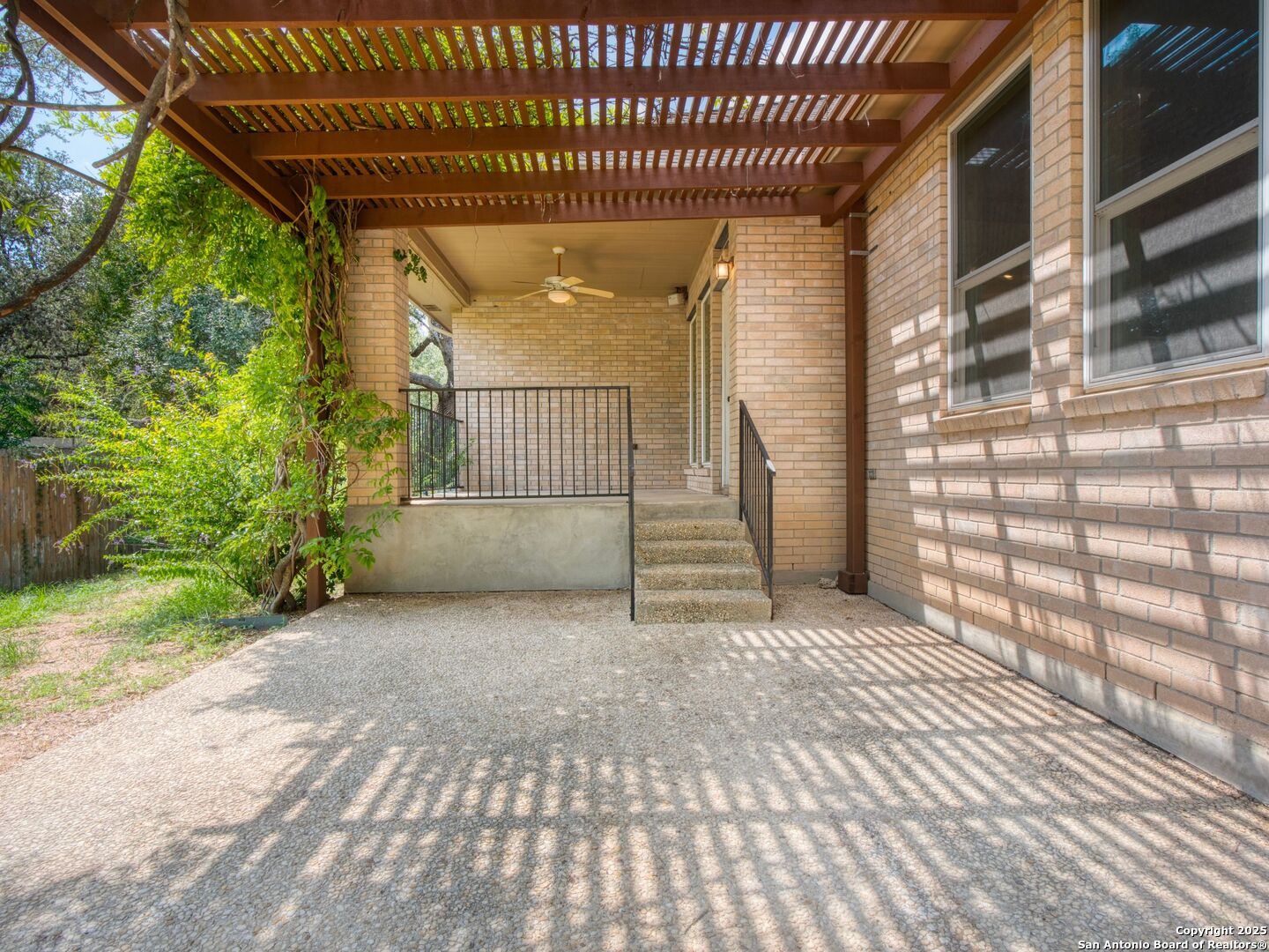 111 Antler Cir