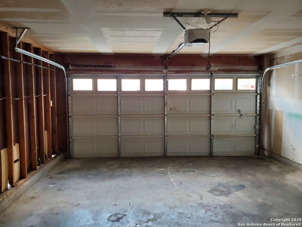 7501 FOSS MEADOWS
