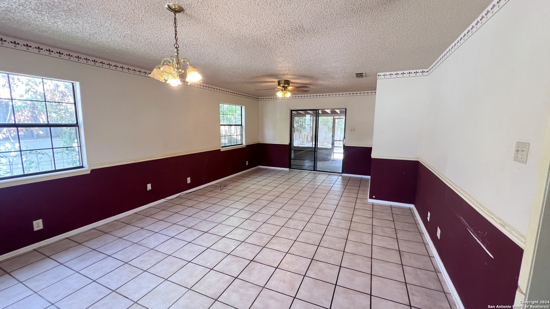 530 PARK FIELD DR