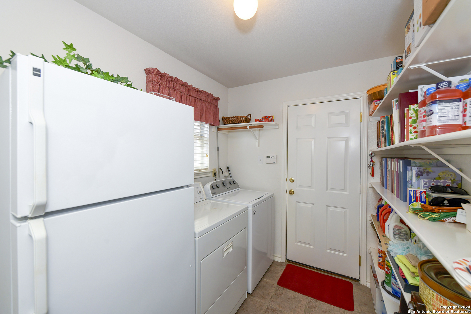 2614 MONTEBELLO