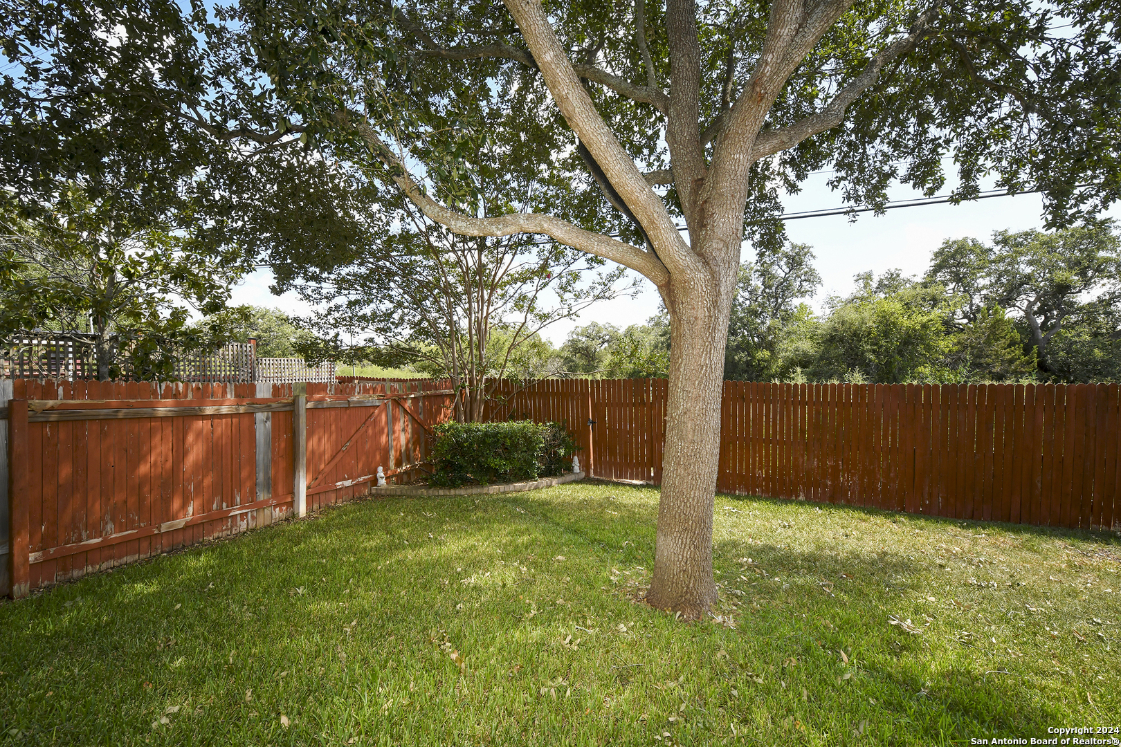2614 MONTEBELLO