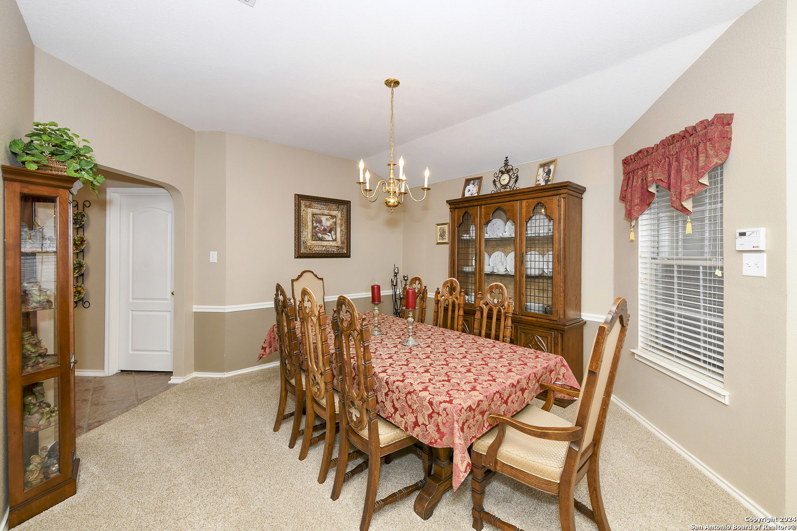 2614 MONTEBELLO