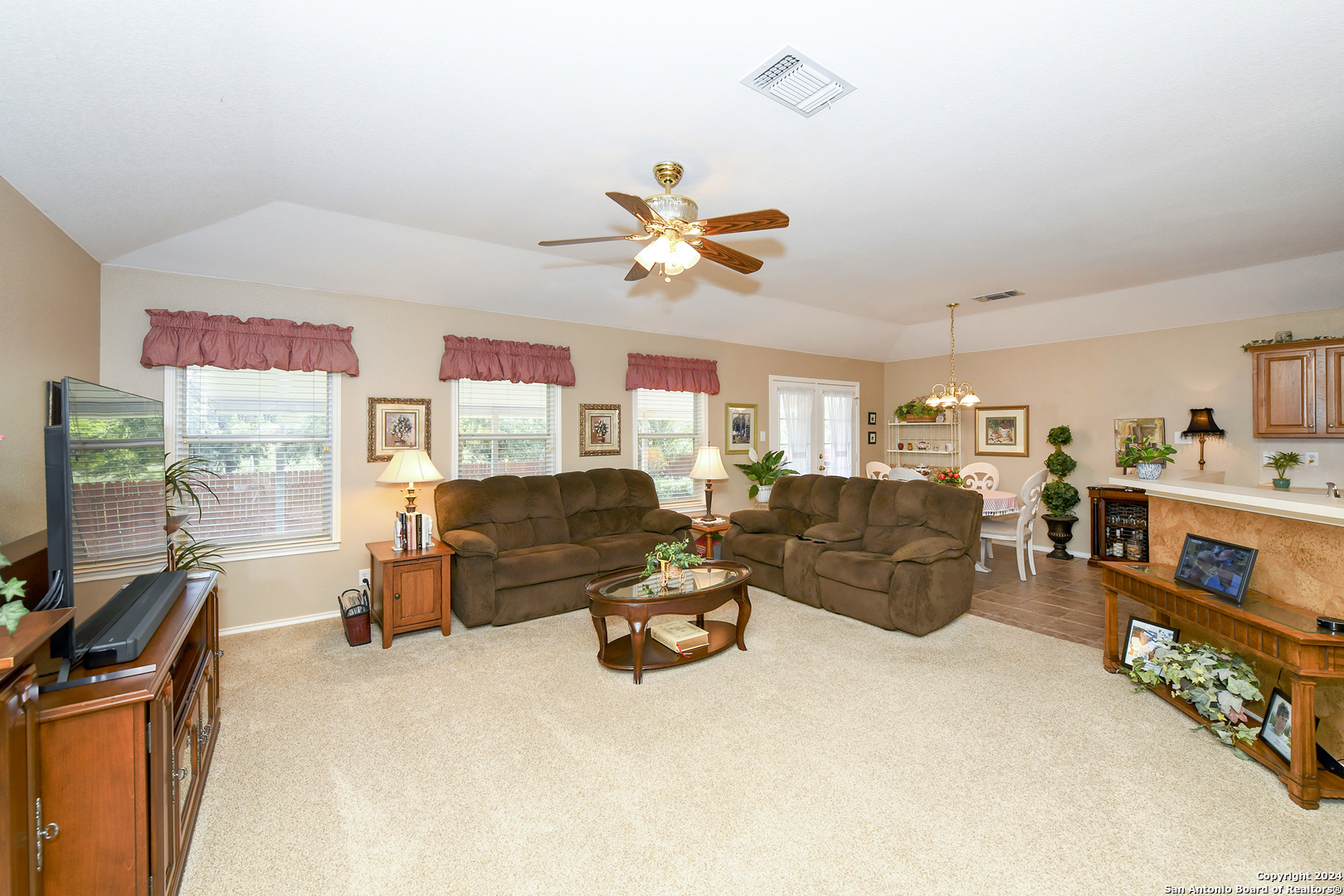 2614 MONTEBELLO