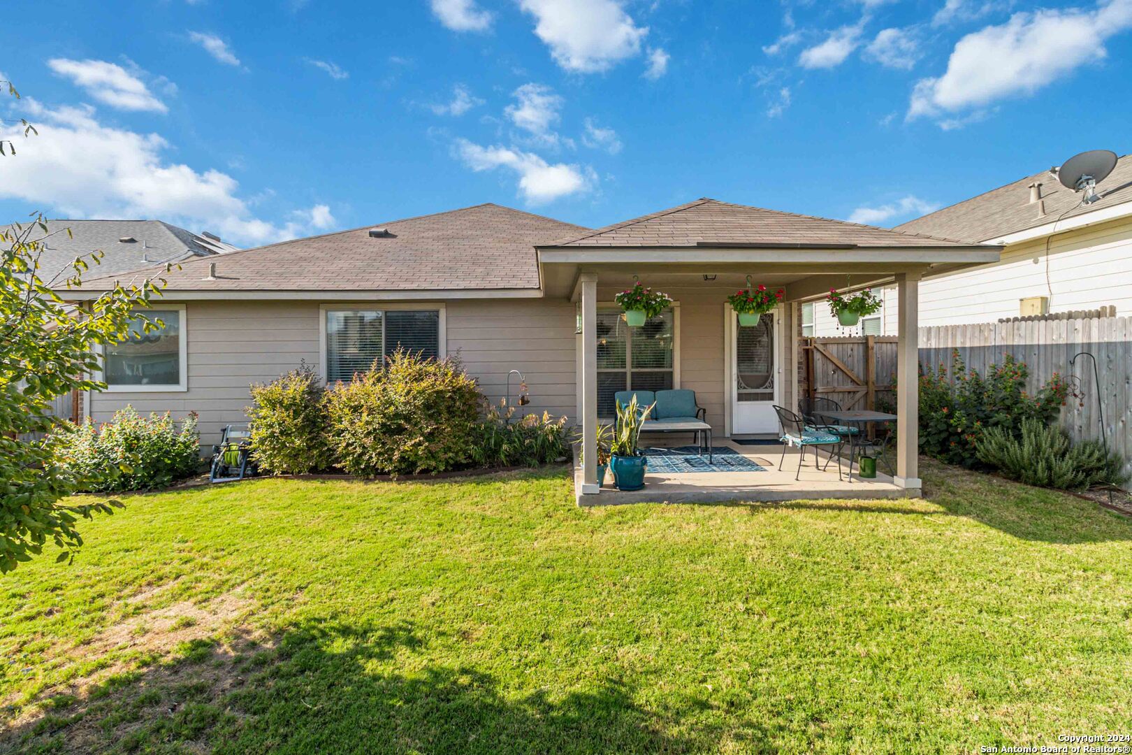 7927 HATCHMERE CT