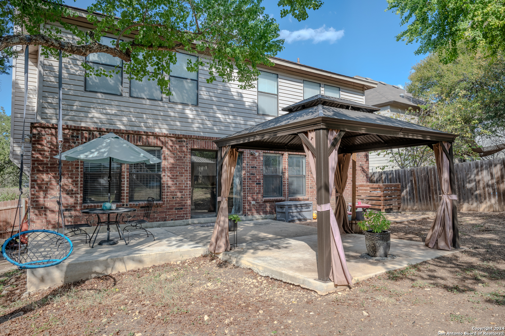 16039 WALNUT CREEK DR