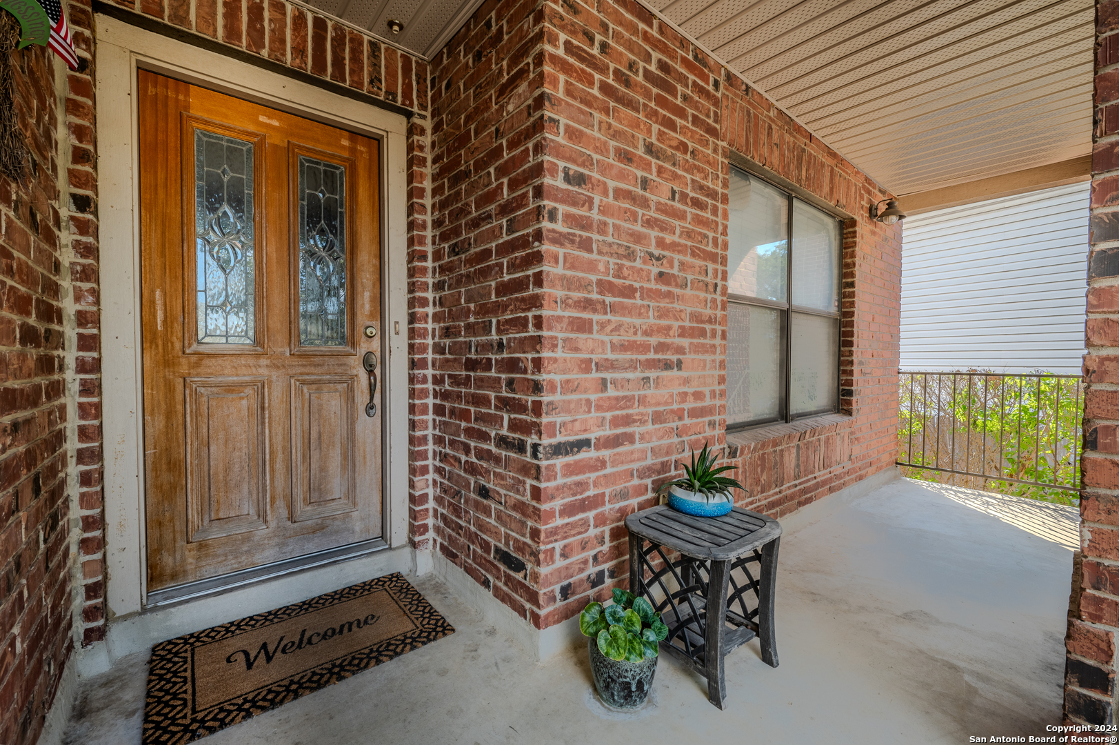 16039 WALNUT CREEK DR