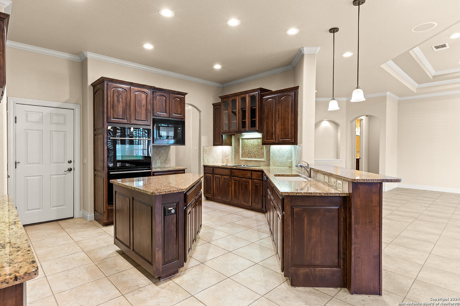 17902 TEXAS EMMY LN