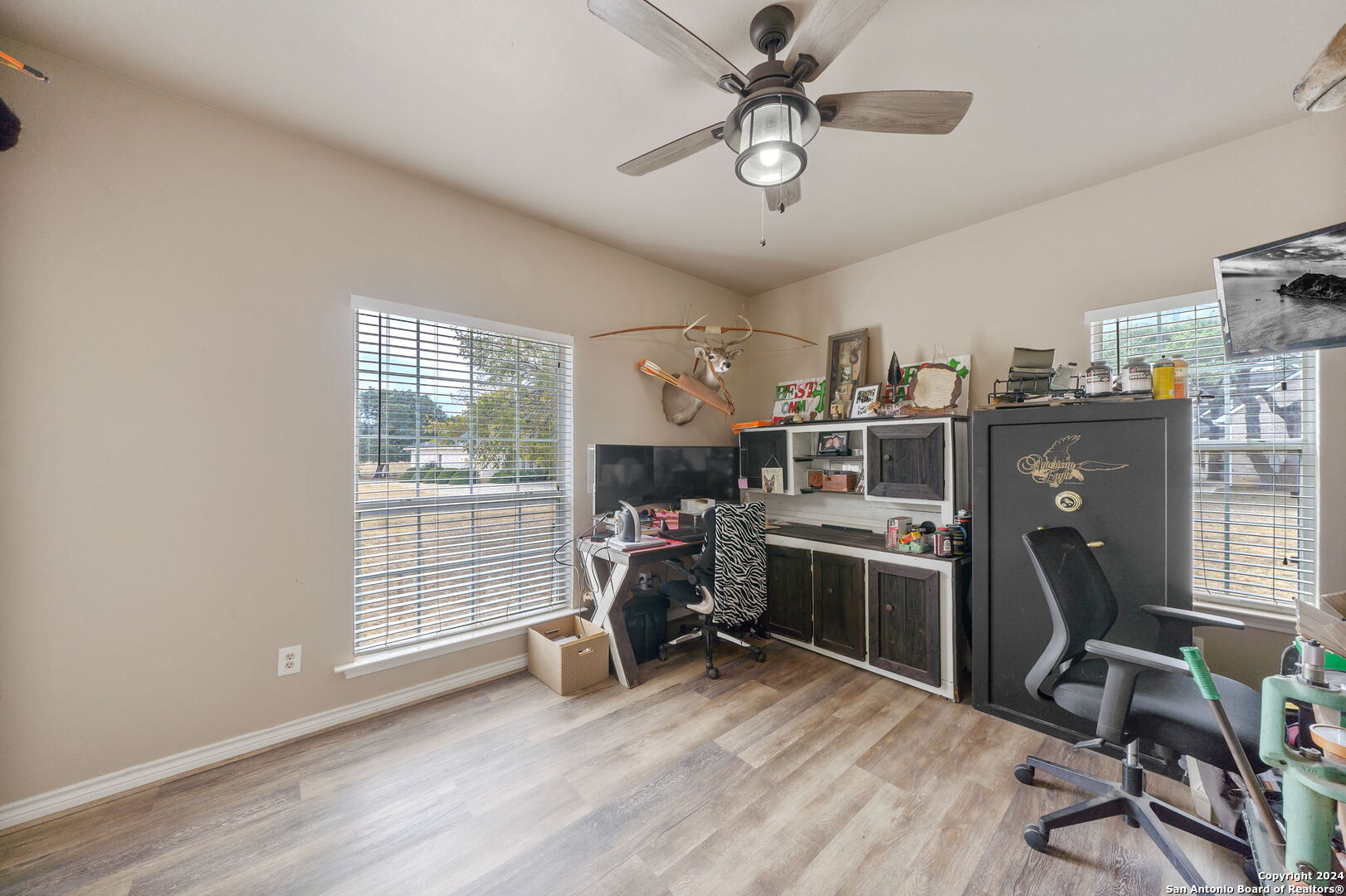 128 Stonegate South
