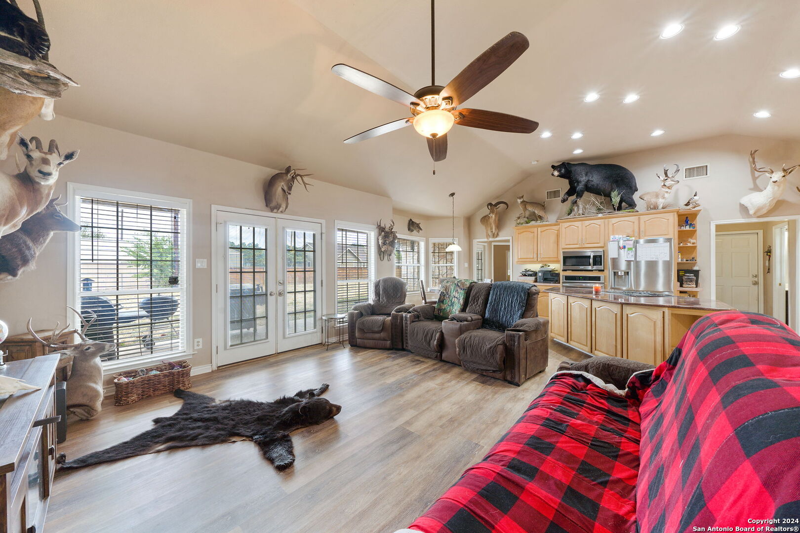 128 Stonegate South