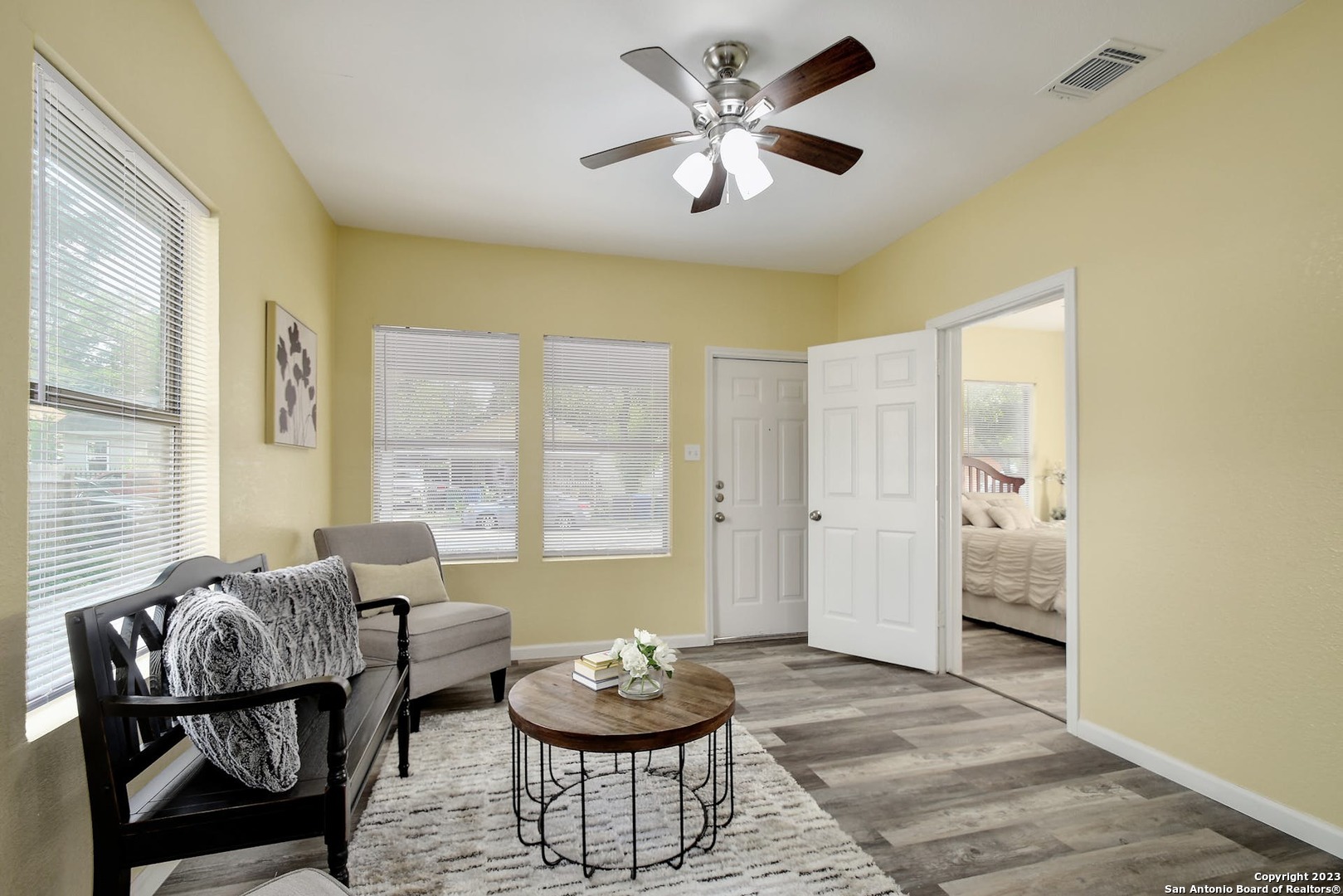1618 SANTA MONICA ST