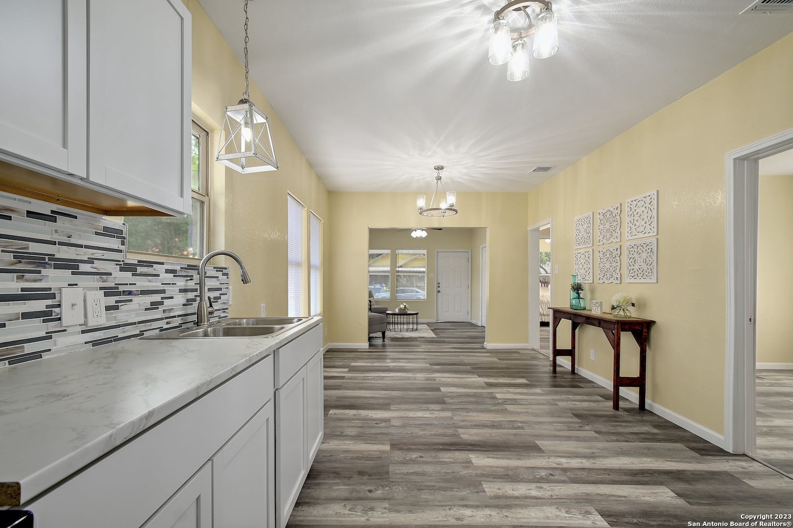 1618 SANTA MONICA ST