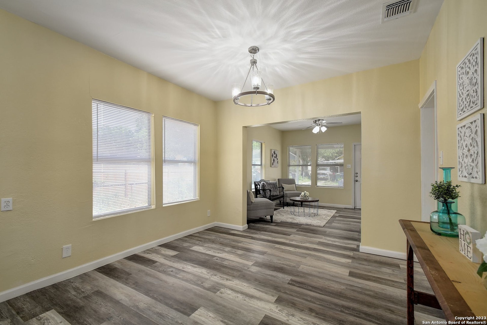 1618 SANTA MONICA ST