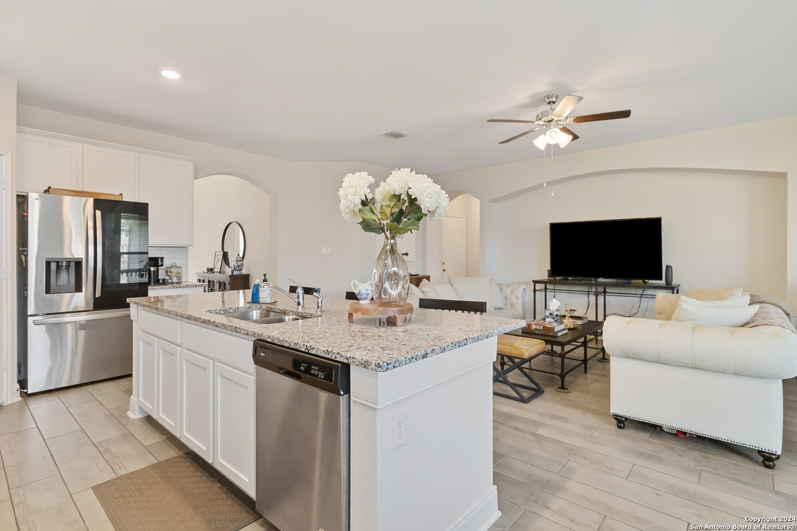 3443 Iron Canyon