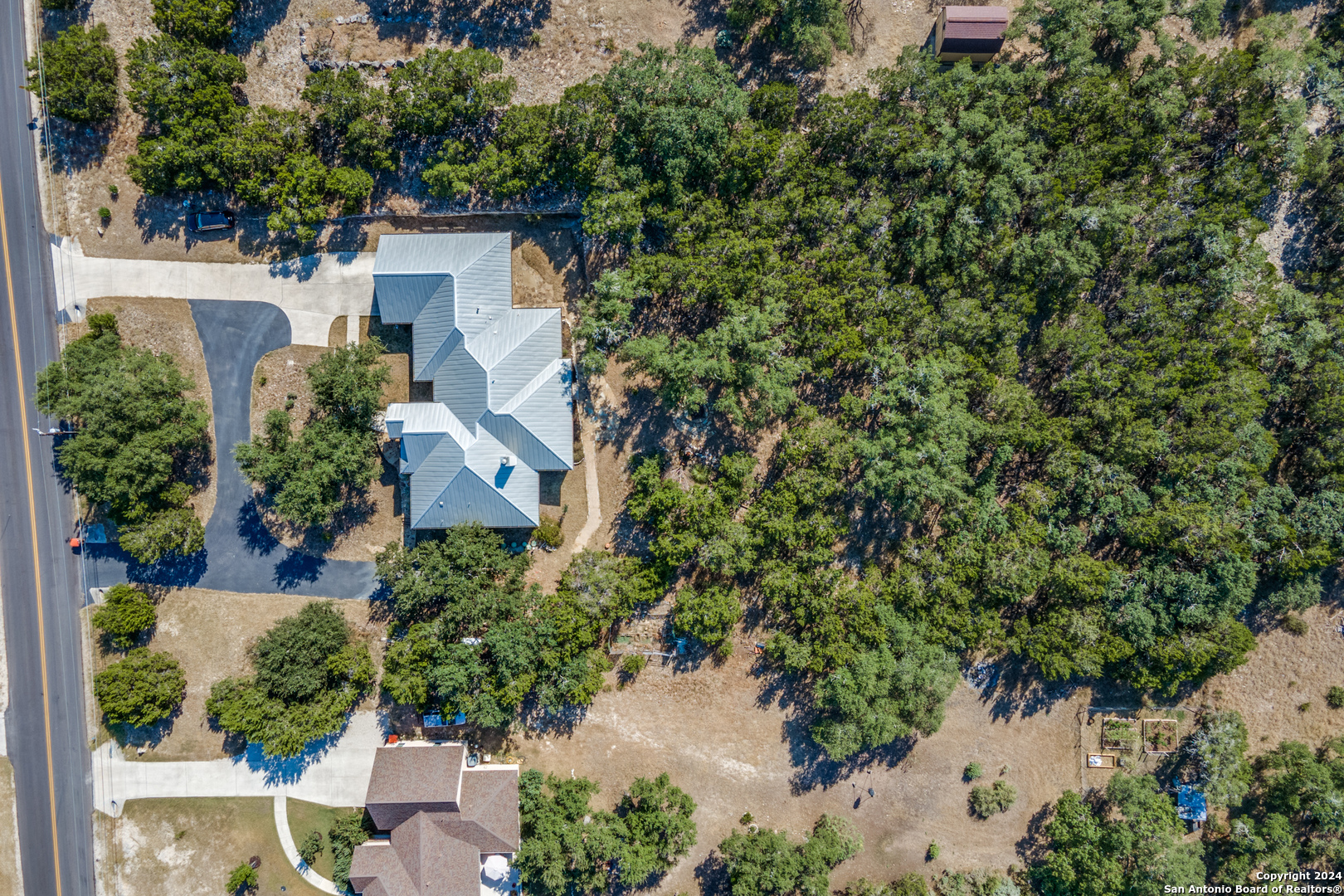 1192 JOHNSON RD