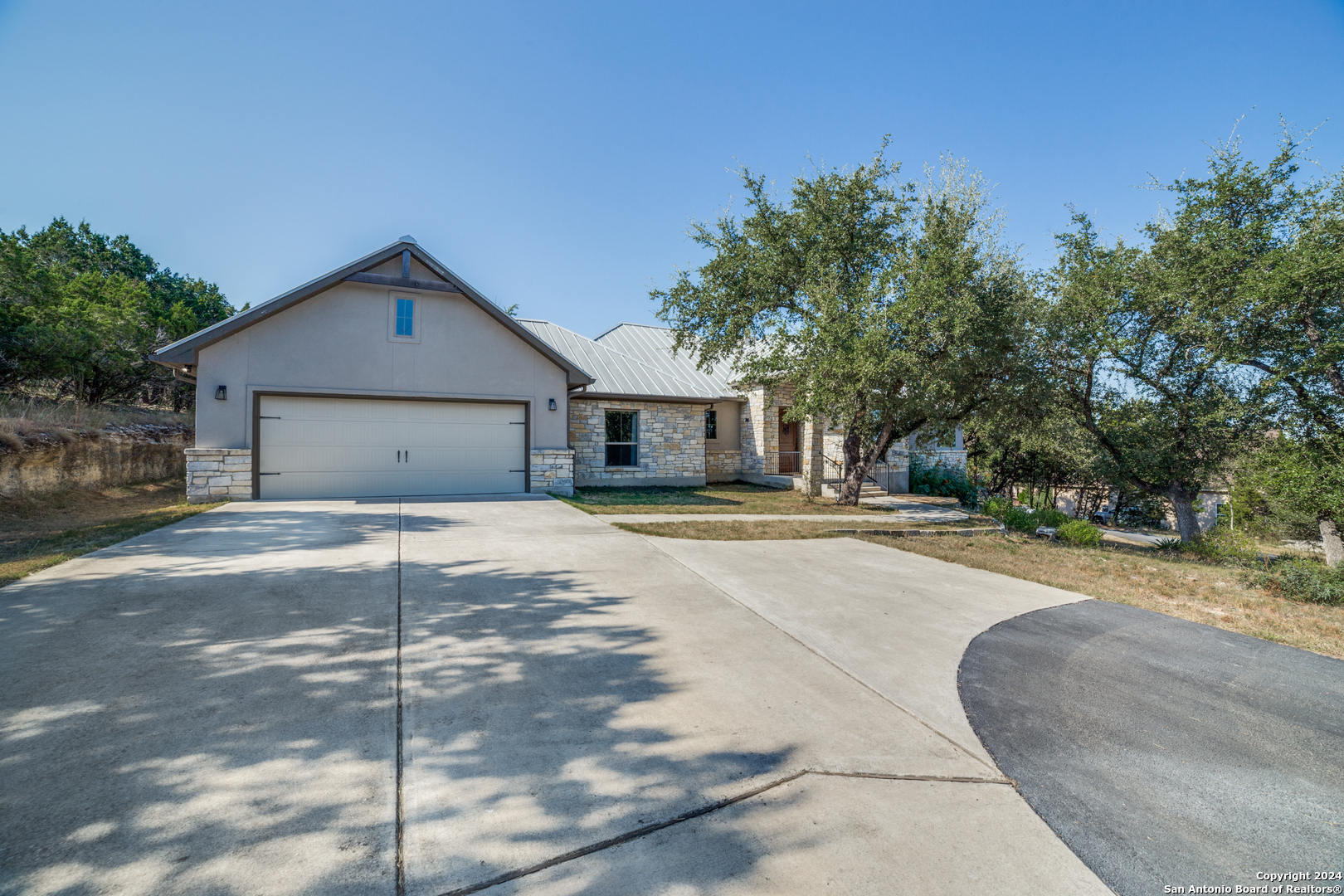 1192 JOHNSON RD