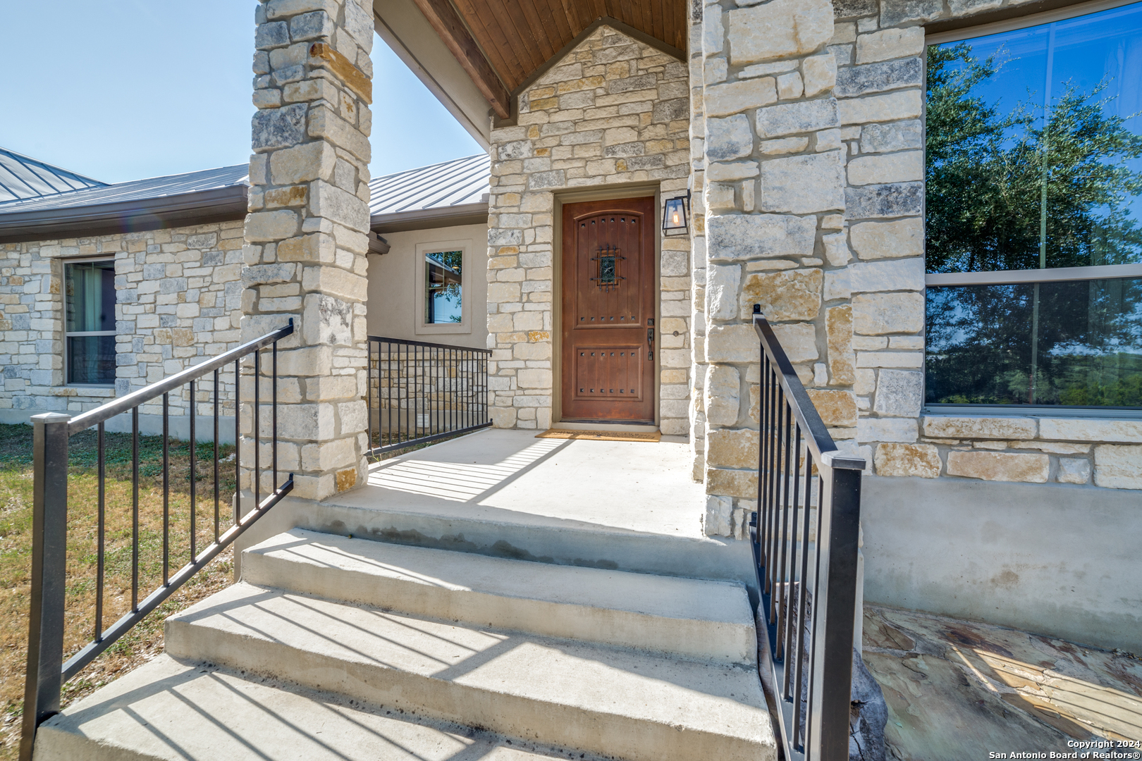 1192 JOHNSON RD