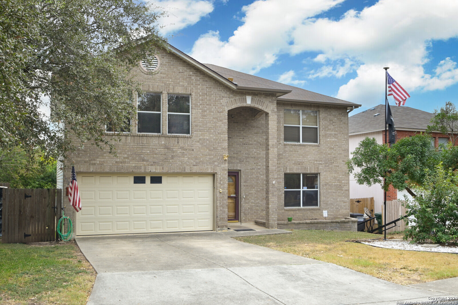 7724 Wood Bluff