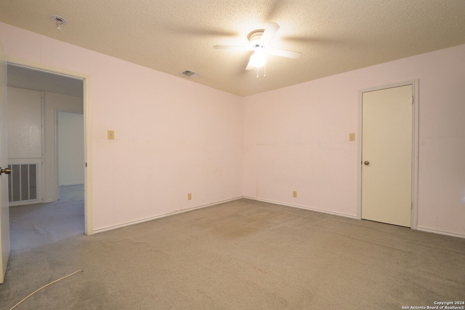 7724 Wood Bluff