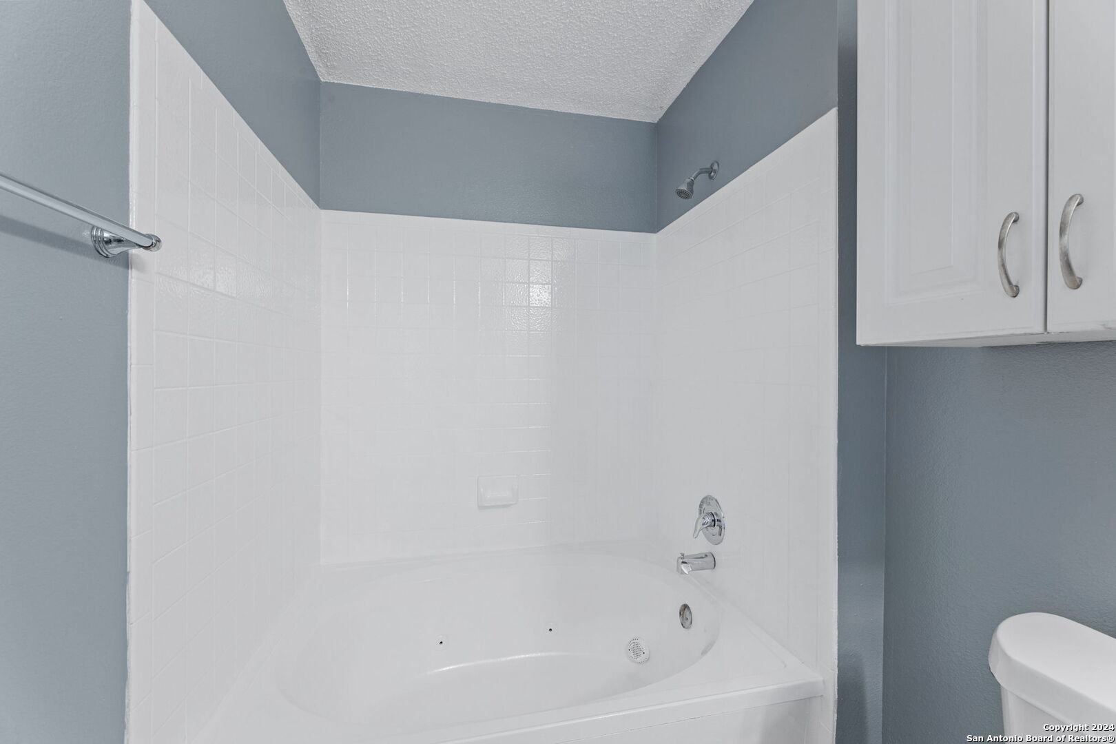 7253 ARTISAN LANE