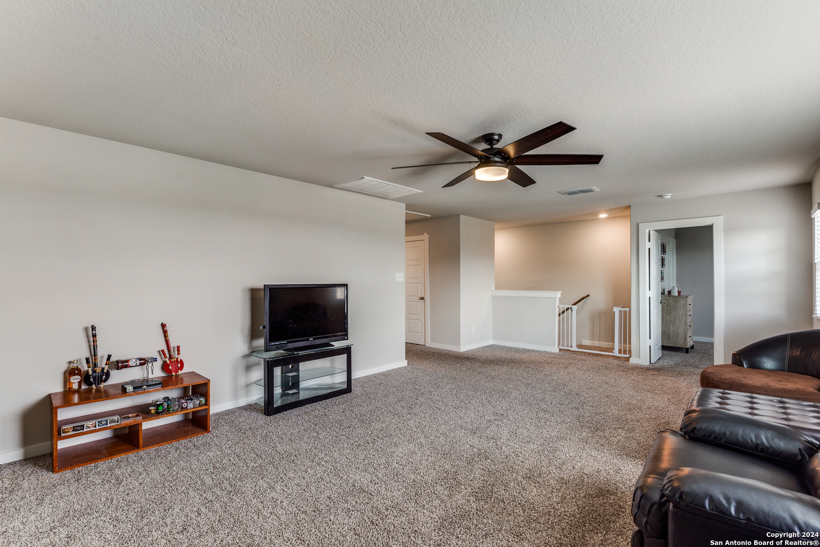 6927 STOUT WAY