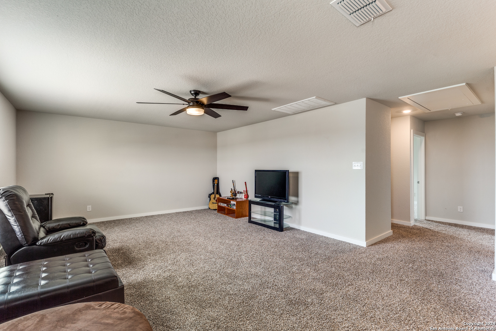 6927 STOUT WAY