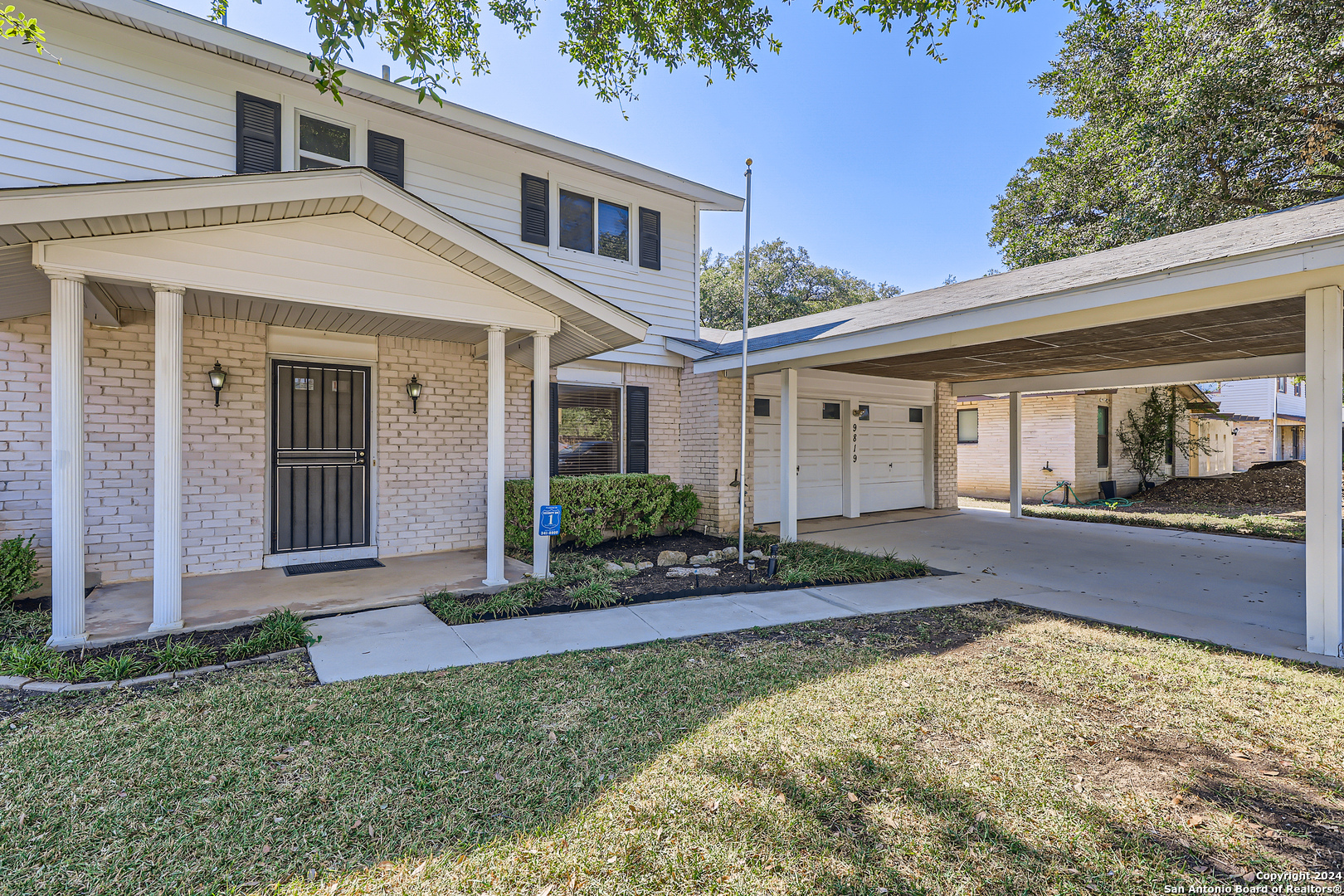 9819 Gemini Dr