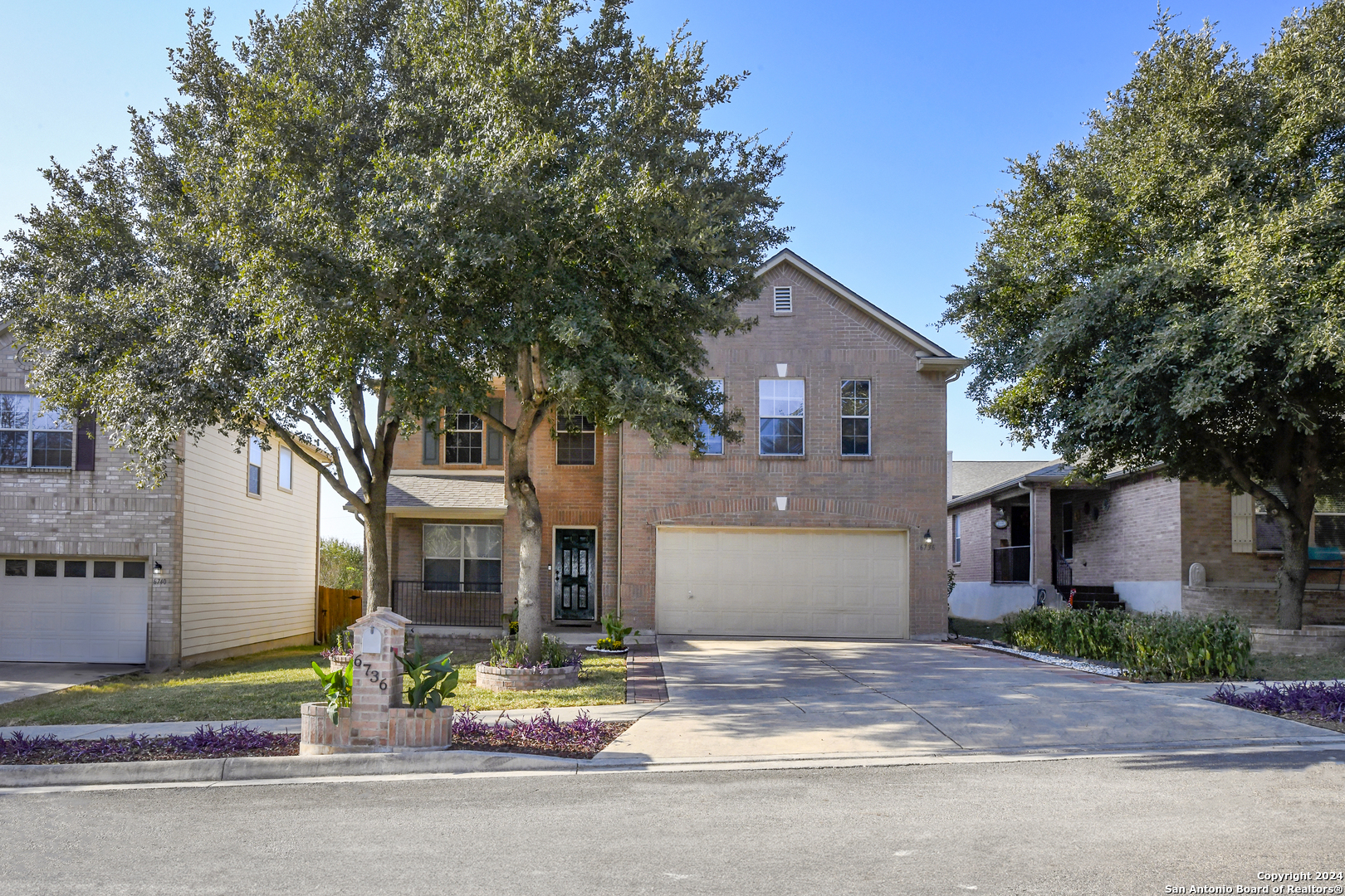 6736 SPEARWOOD