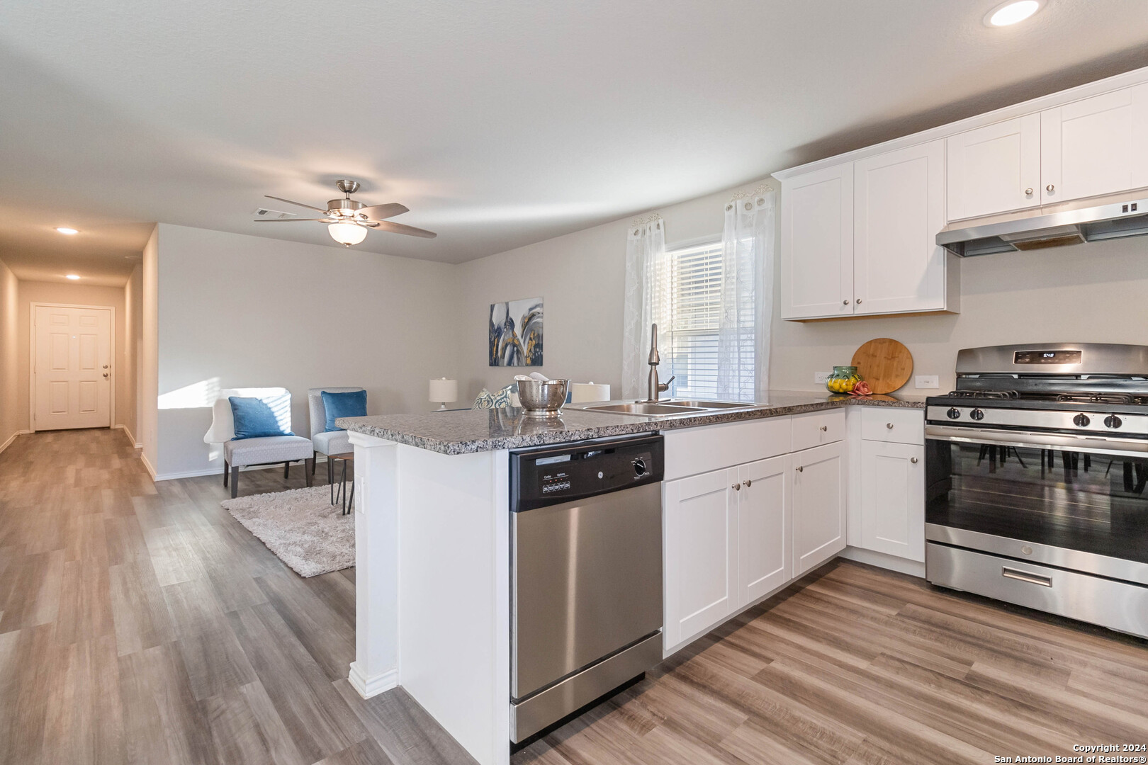 5618 TEMPEST CT