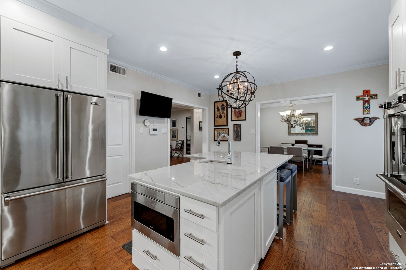 7731 BROADWAY Unit: 114C